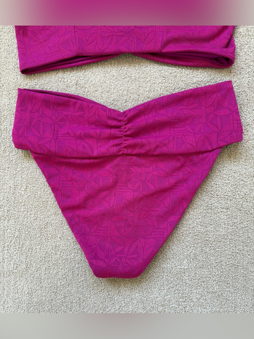NEW - L*SPACE x REVOLVE - Swim Set - Bardot Bottom Classic / Marlee Top - BERRY - Picture 7 of 12